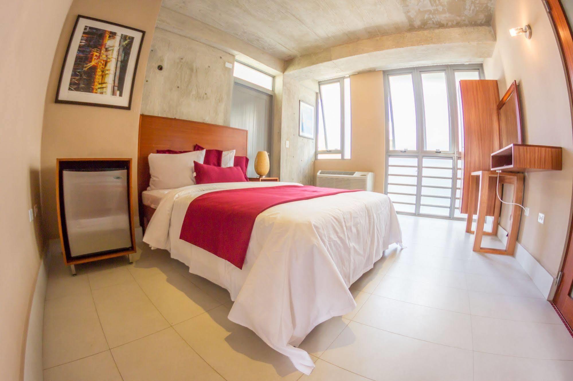Dream Inn Pr San Juan Buitenkant foto